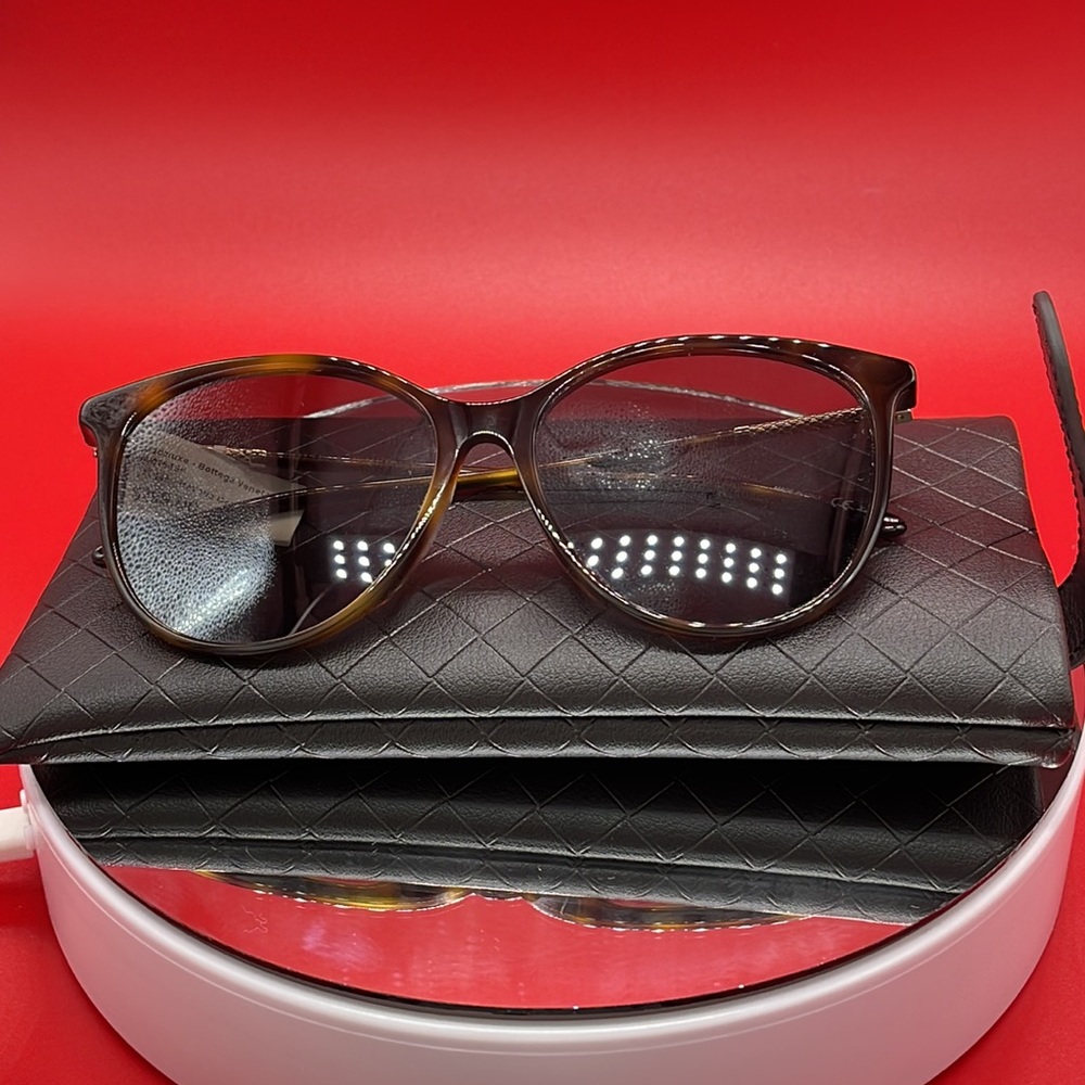 Bottega Veneta sunglasses - Picture 6 of 6